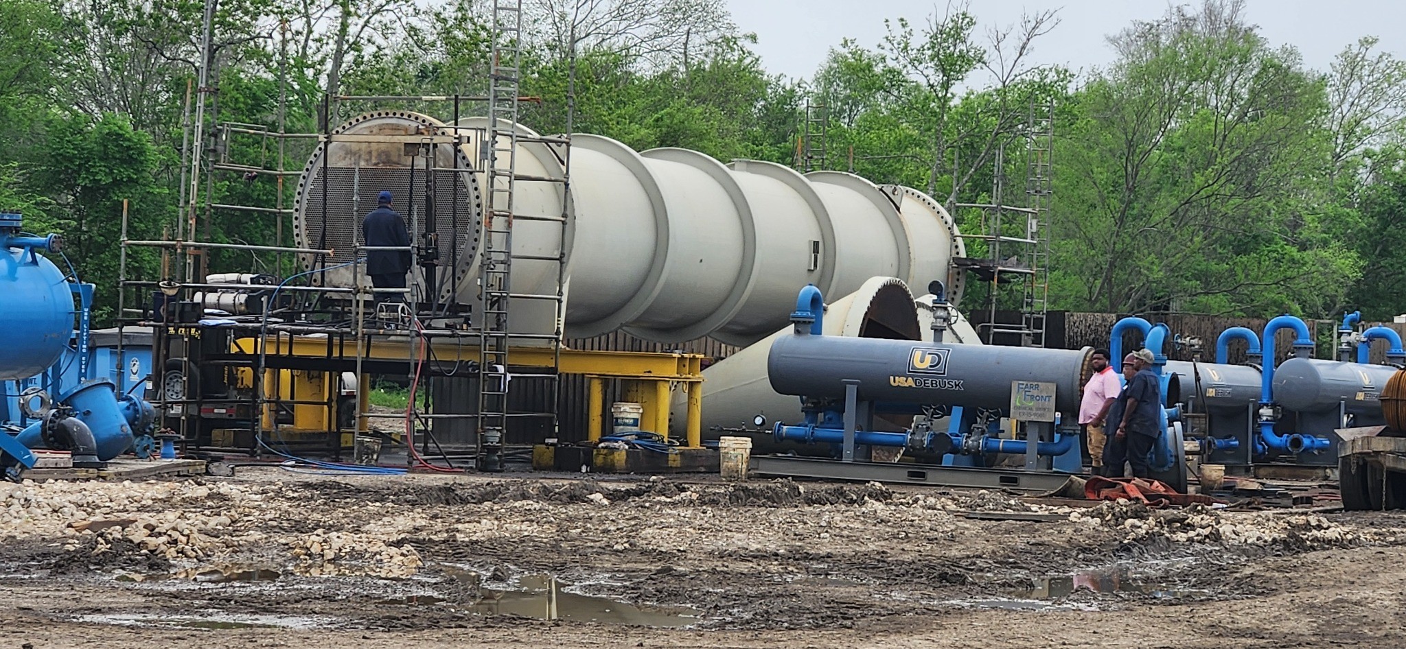 Large industrial cycle gas cooler equipment